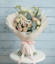 Букет цветов из:  Розы и Лизиантусы #REPLACE_PRED# поселок Сургут