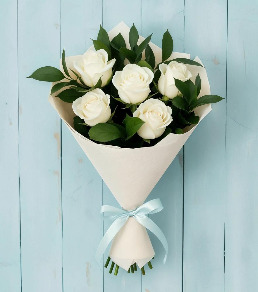 Букет цветов из: Розы в поселок Сургут