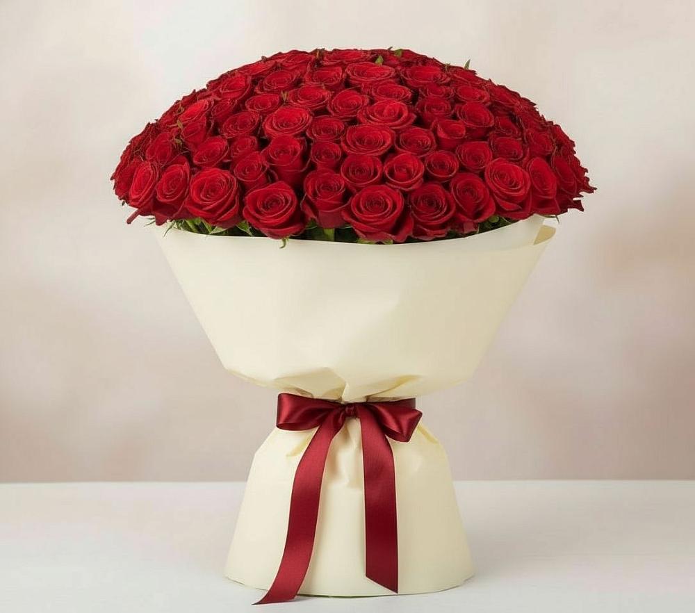Букет 101 Красная роза Милано в поселок Сургут