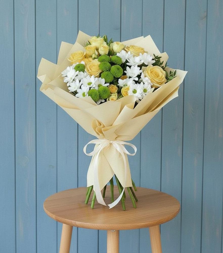 Букет цветов из: Хризантемы и Розы в поселок Сургут