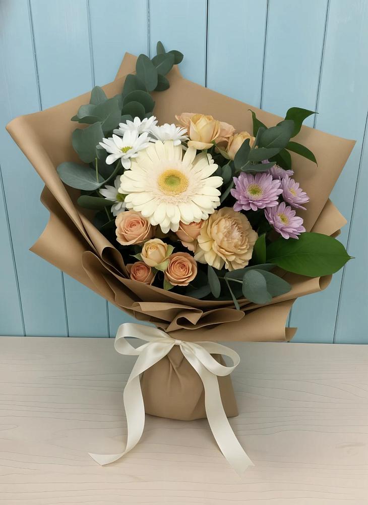 Букет цветов из: Герберы и Хризантемы в поселок Сургут