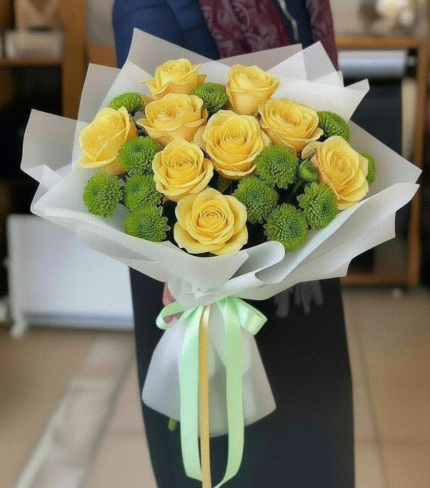 Букет цветов из: Хризантемы и Розы в поселок Сургут