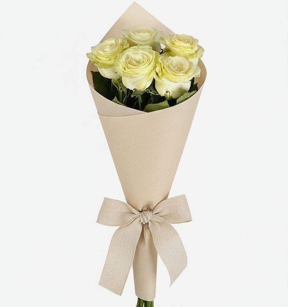 Букет цветов из: Розы в поселок Сургут