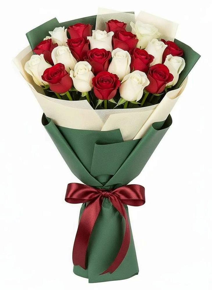 Букет Микс из красных и белых роз в поселок Сургут