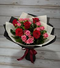 Букет цветов из:  Розы в поселок Сургут