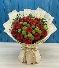 Букет цветов из:  Розы и Хризантемы в поселок Сургут