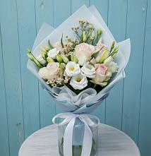 Букет цветов из:  Розы и Лизиантусы #REPLACE_PRED# поселок Сургут