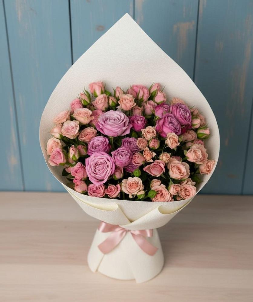 Букет цветов из: Розы в поселок Сургут