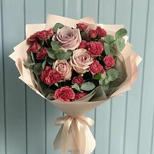 Букет цветов из:  Гвоздики и Розы #REPLACE_PRED# поселок Сургут