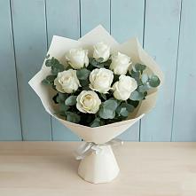 Букет Белые розы в Эвкалипте #REPLACE_PRED# поселок Сургут